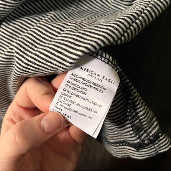 American Eagle striped tank top - Picture 2 of 4